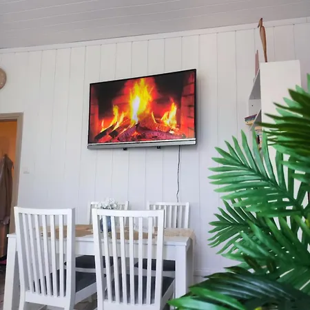 Апартаменты With Terrace And Barbecue Area Mosty (Puck)