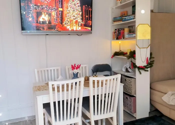 With Terrace And Barbecue Area Lägenhet